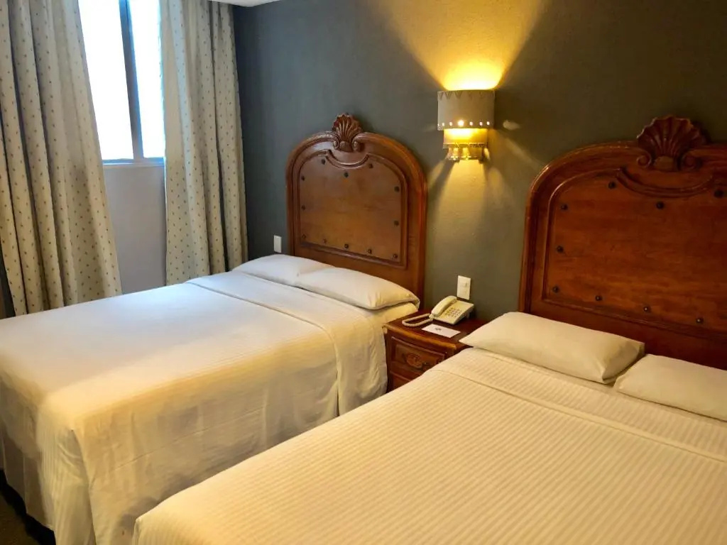 Hotel Canada Central - Chambres