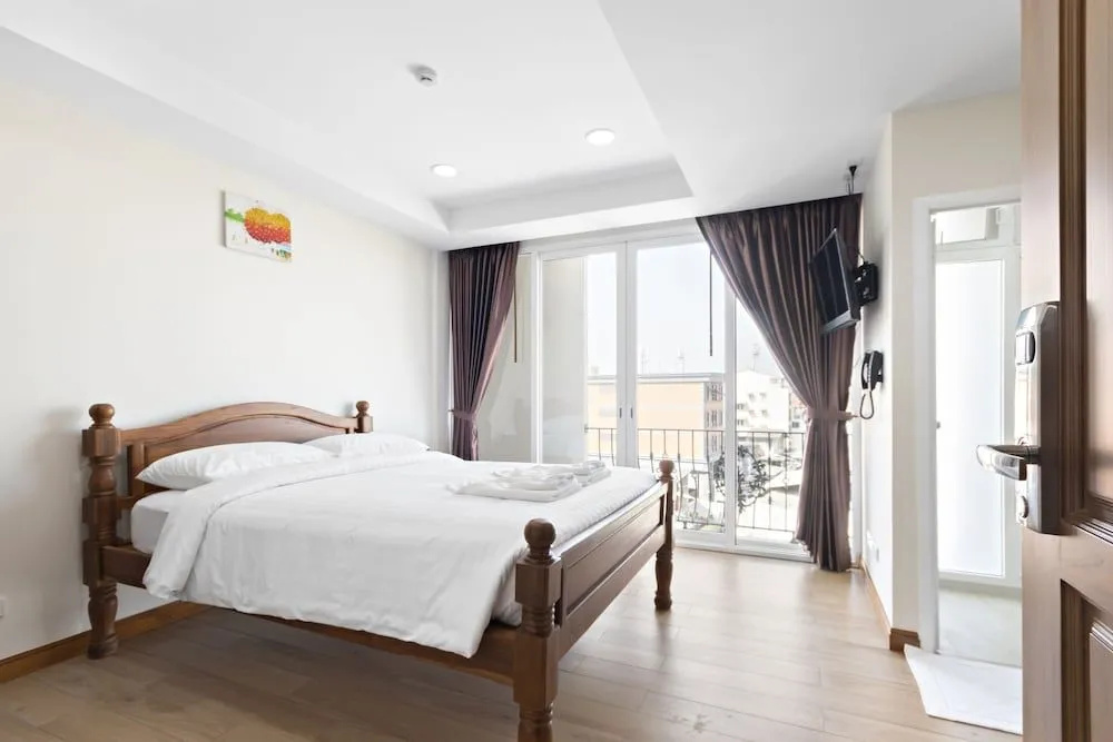 Отель Royale 8 Ville в Бангкоке