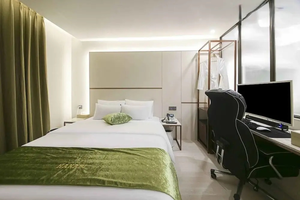Hotel photo 13