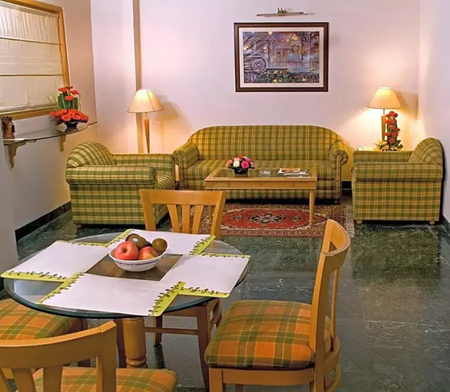 Savoy Suites Noida - Chambres
