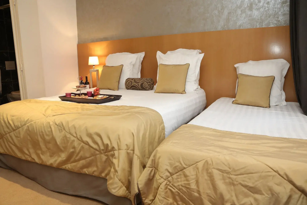 Hotel photo 10