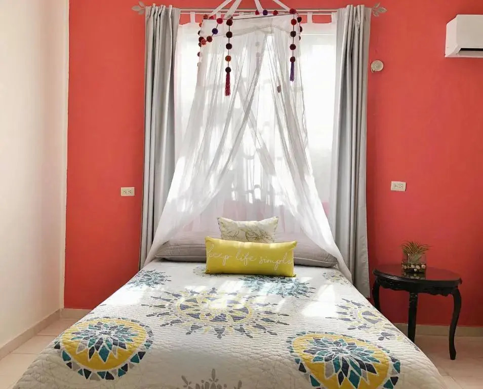 Отель Lunas Apartment, фото 3