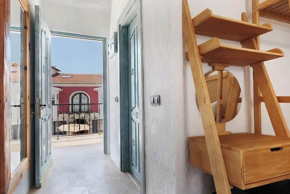 Deluxe room with balcony