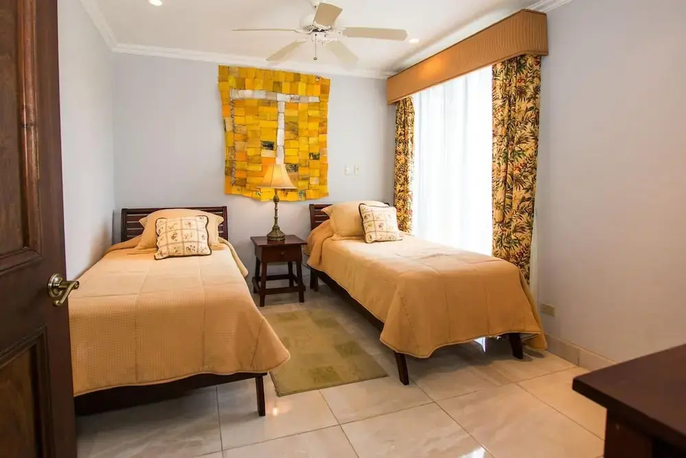 Exclusive Home on Golf Course at Reserva Conchal is Stunning Inside and Out - фото 6