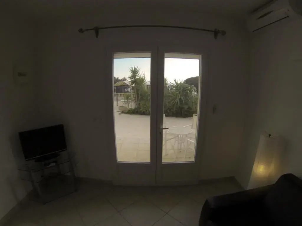 1 Bedroom Basement Suite
