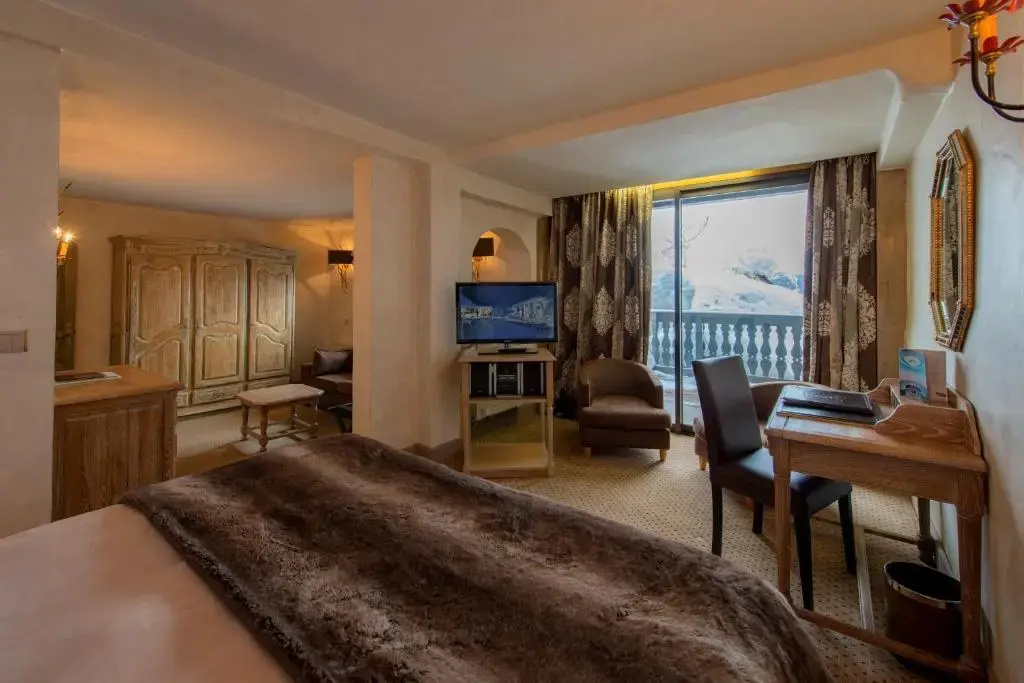 Superior Suite