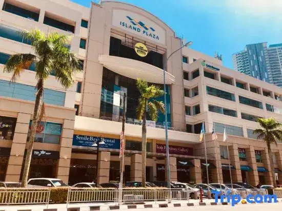 Island Plaza Seaview Family Suite l 5 Pax