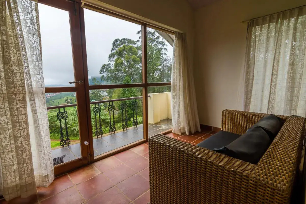 Deluxe room with mountain view