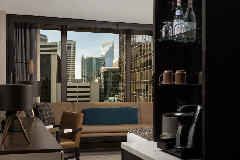 Omni Charlotte Hotel - Général
