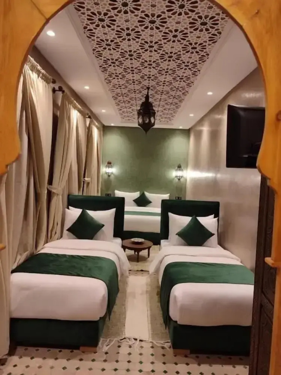 Deluxe Quadruple room