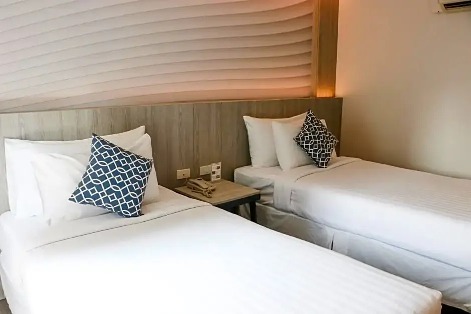 Premier room