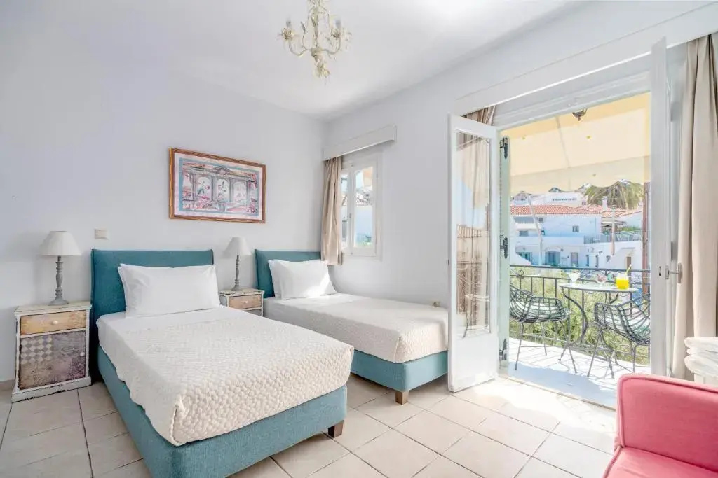 Standard Double room with sea view (twin beds)
