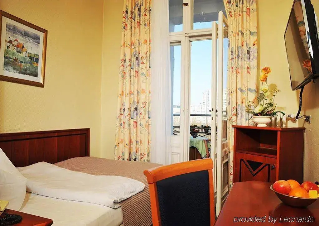 Hotel photo 3