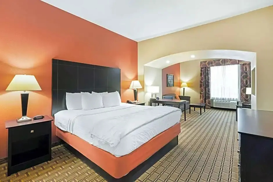 La Quinta Inn & Suites by Wyndham McAlester - Chambres