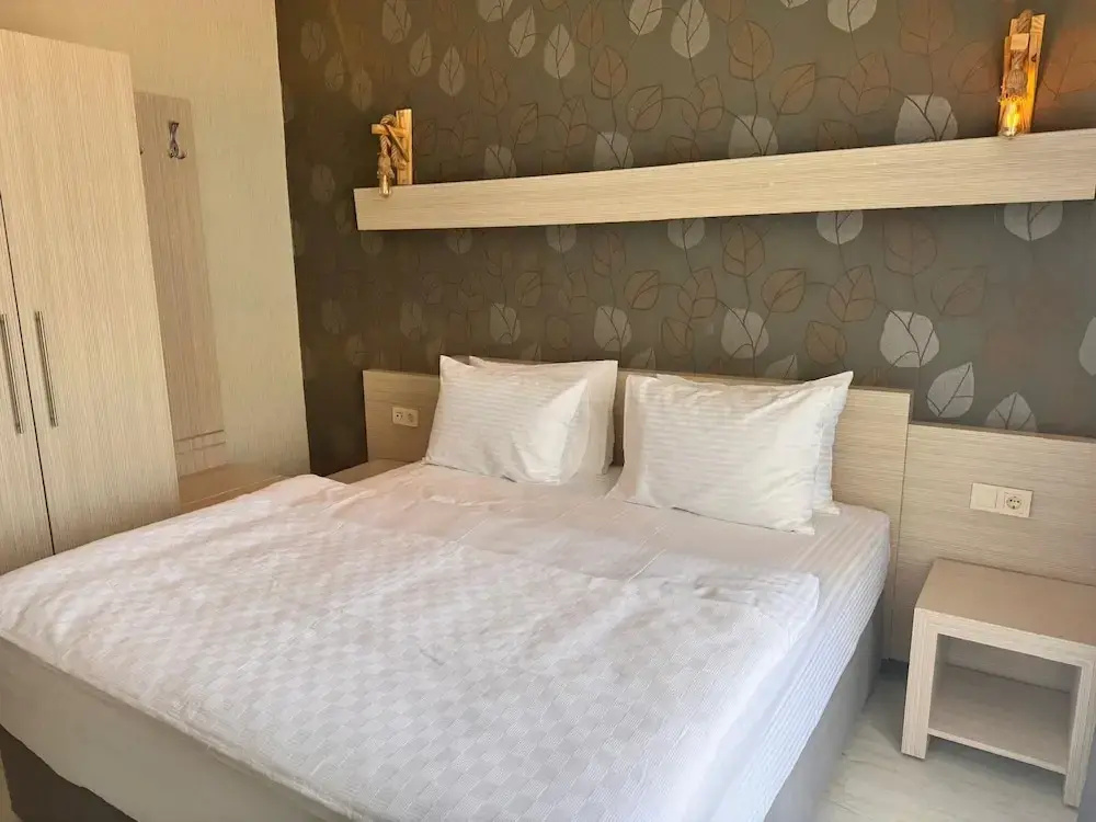 2 Bedrooms Standard Quadruple Family room