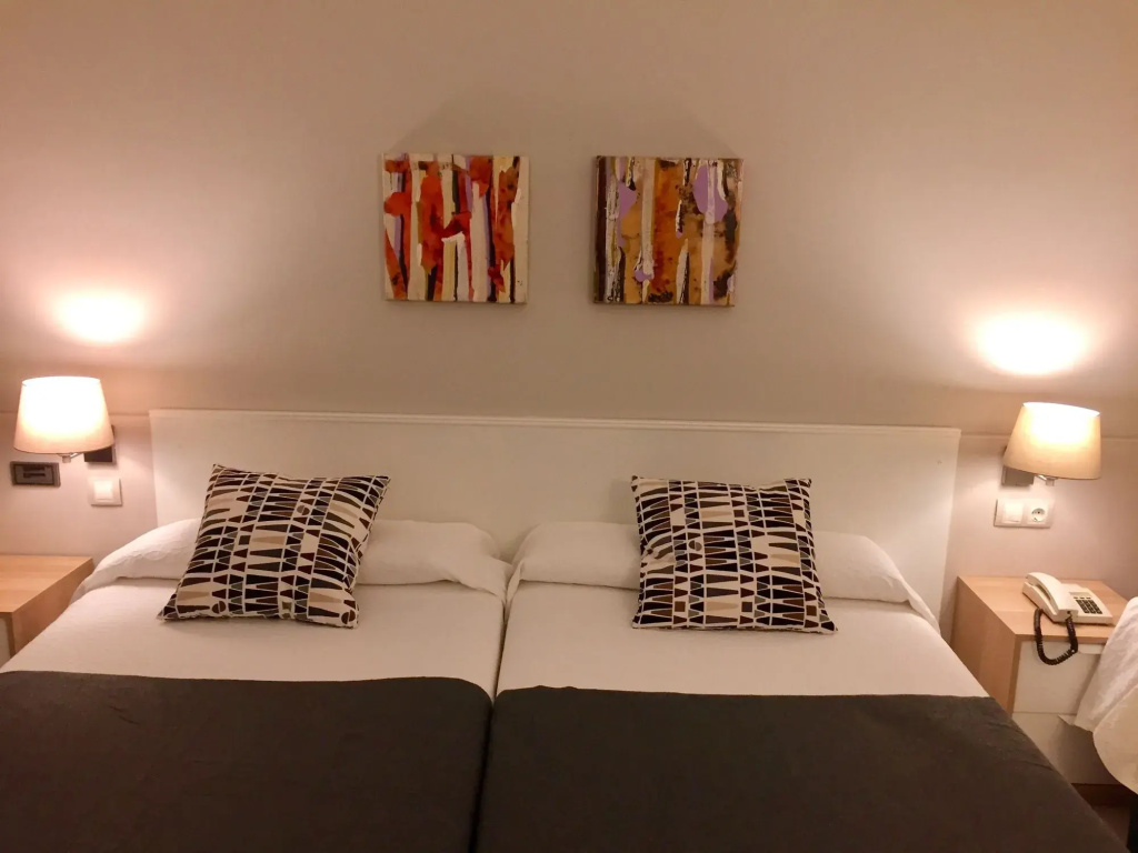 Hotel Río Arga photo 2