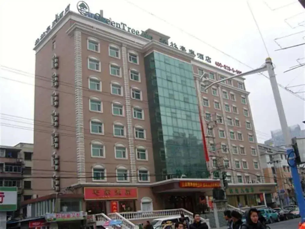 GreenTree Inn ShangHai WuNing Road ZhenPing Metro