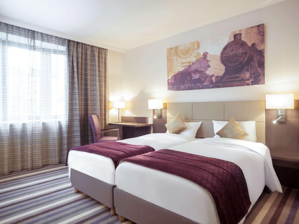 Superior Twin room (twin beds) (handicap accessible)