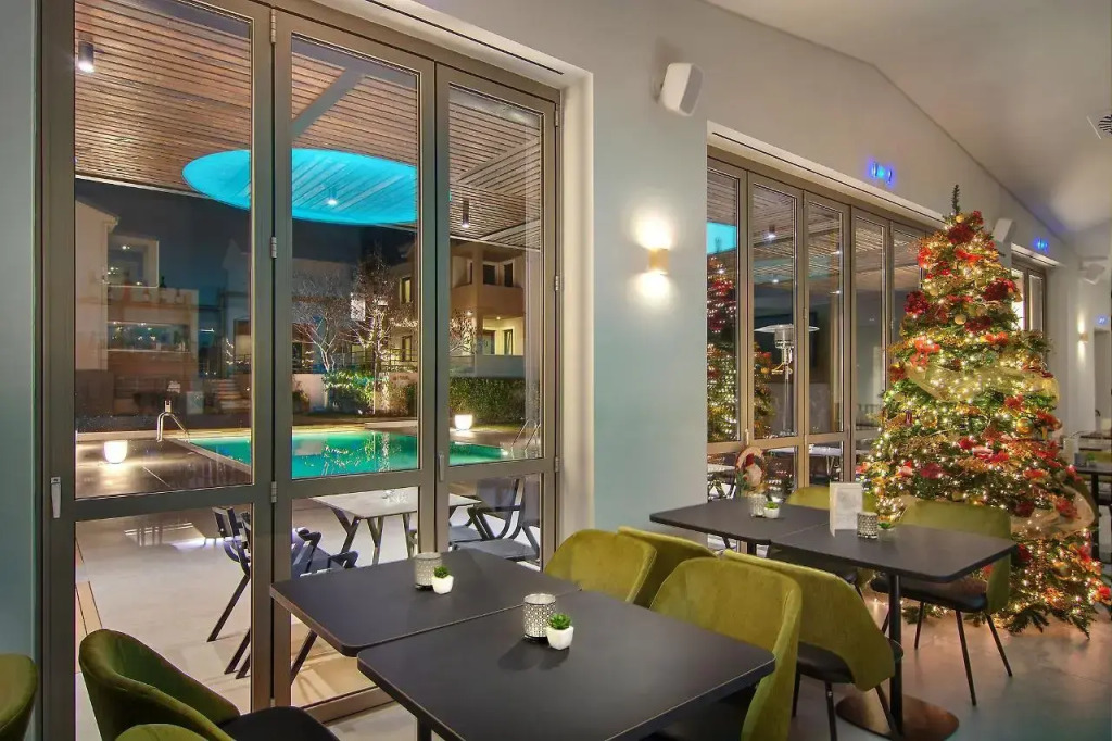 Ellopia Point Hotel - фото 21