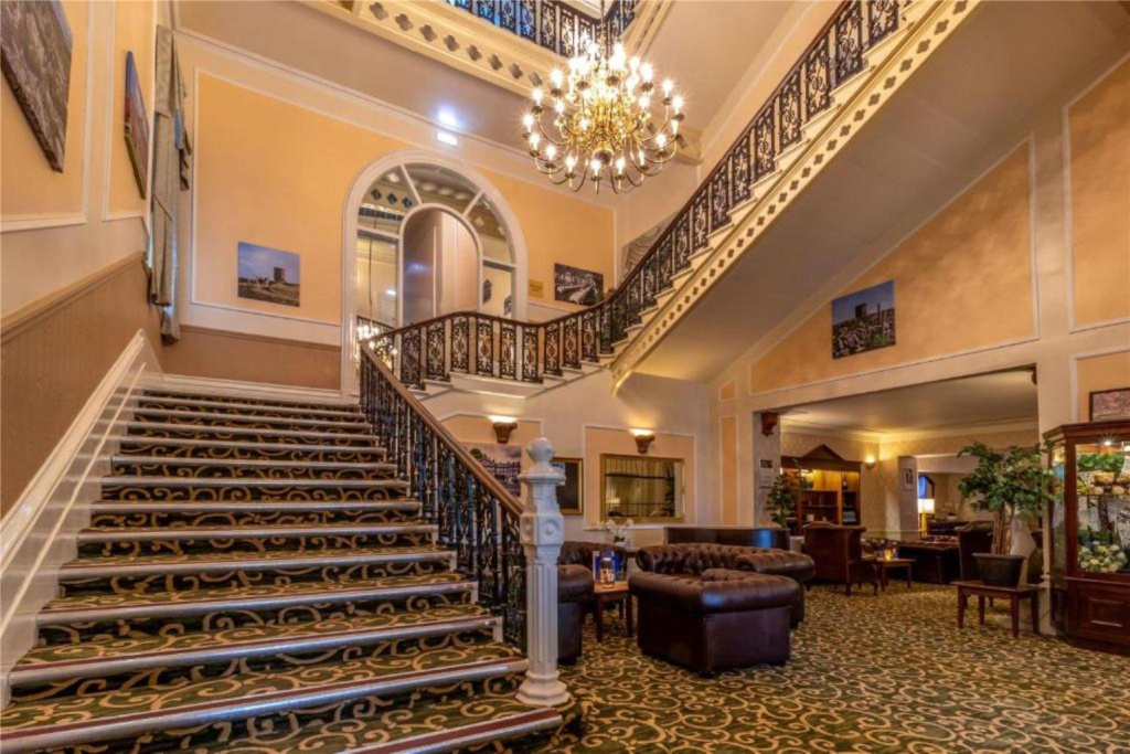 Hotel photo 11
