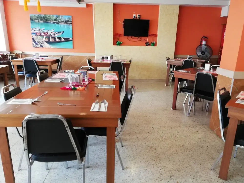 Hotel Y Restaurant Real Plaza Jacona - Général