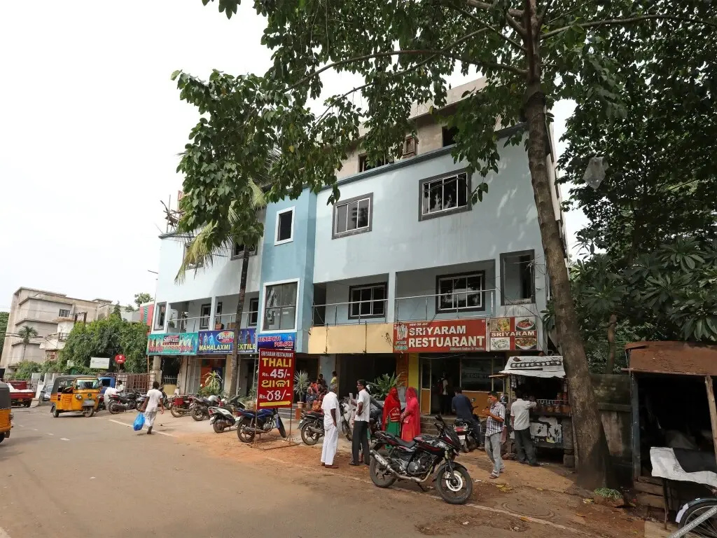 Hotel Senapati Palace by OYO Rooms