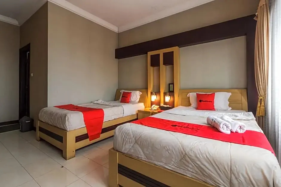 Economy room