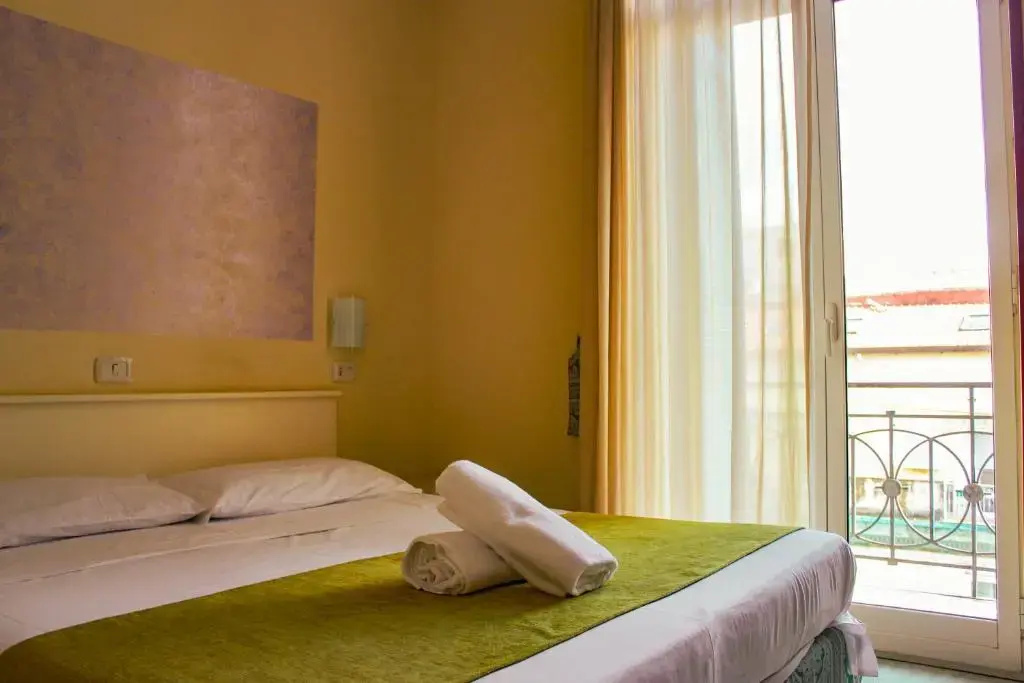 Hotel Garden Napoli - Chambres