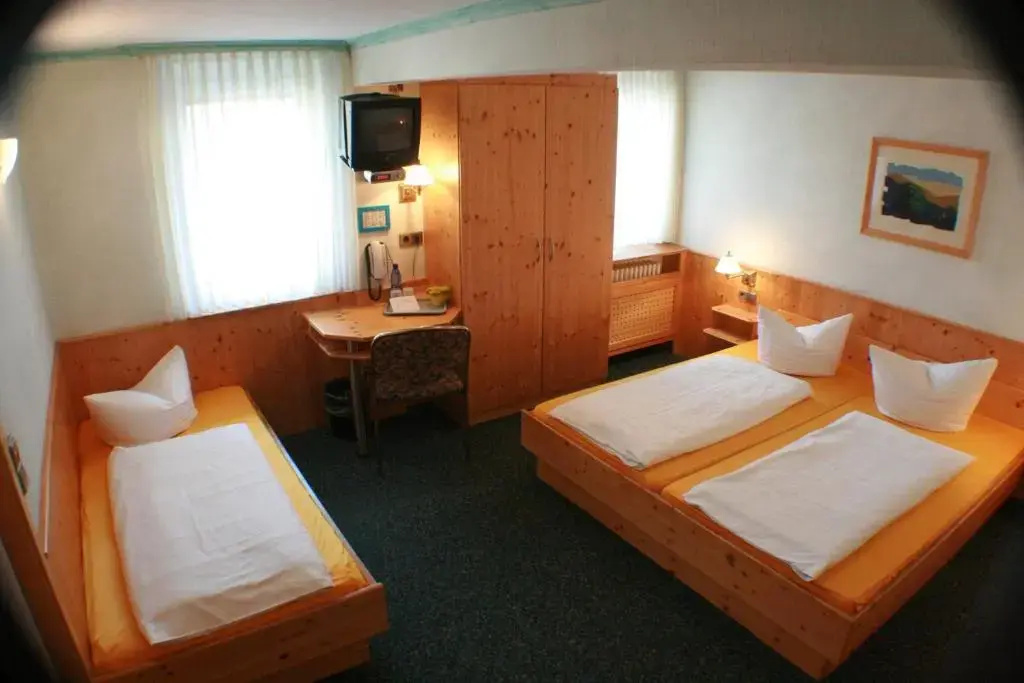 Hotel Rebstock - Chambres