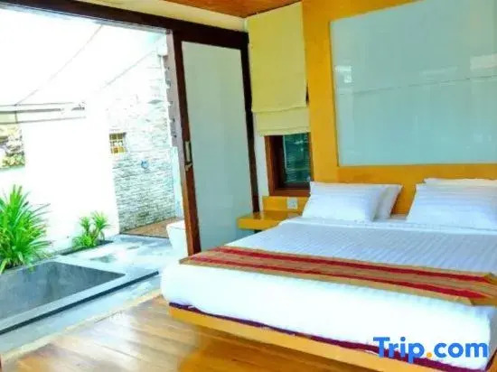 Четырёхместный семейный номер Standard в Samui Mekkala Resort & Pool Villa