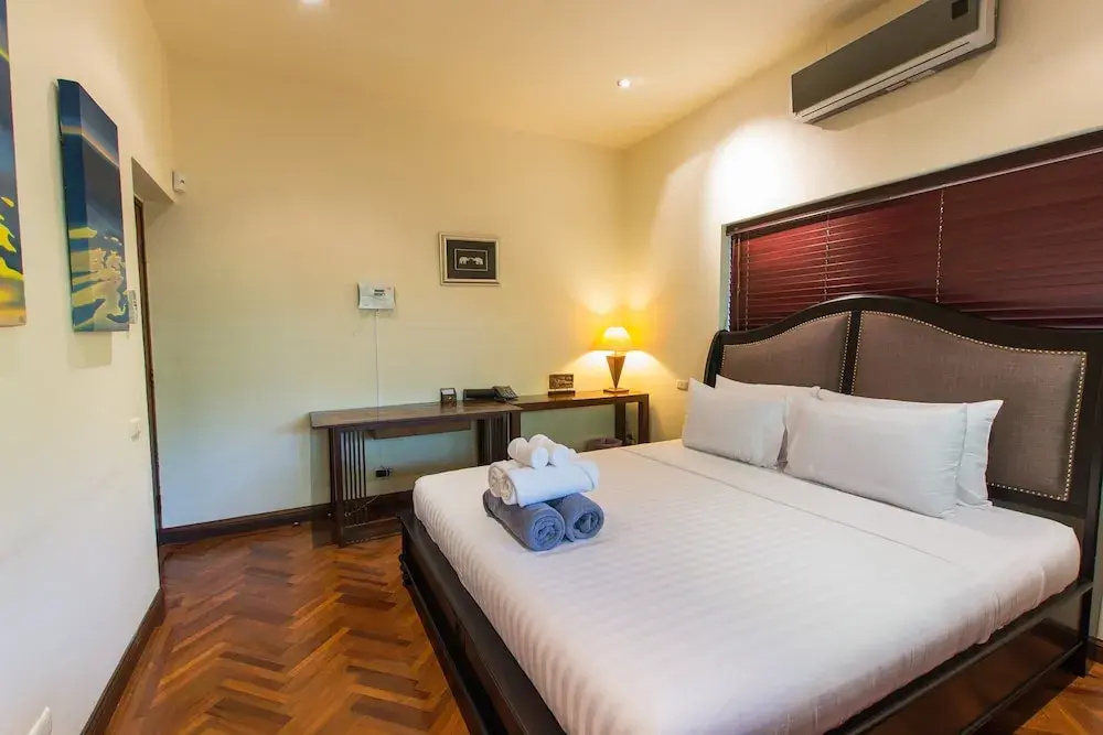 3 Bedrooms Villa with balcony