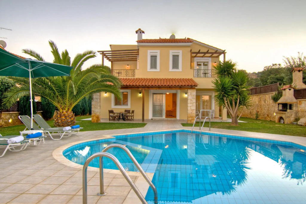 3 Bedrooms Villa