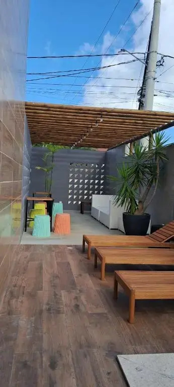 Easy Porto Hotel