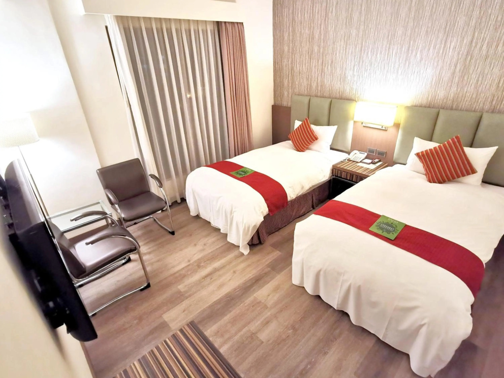 Отель Lishiuan International Hotel в Хуалянь