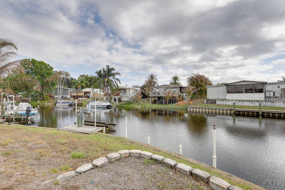 Fork River Getaway in Stuart: 6 Mi to Downtown!