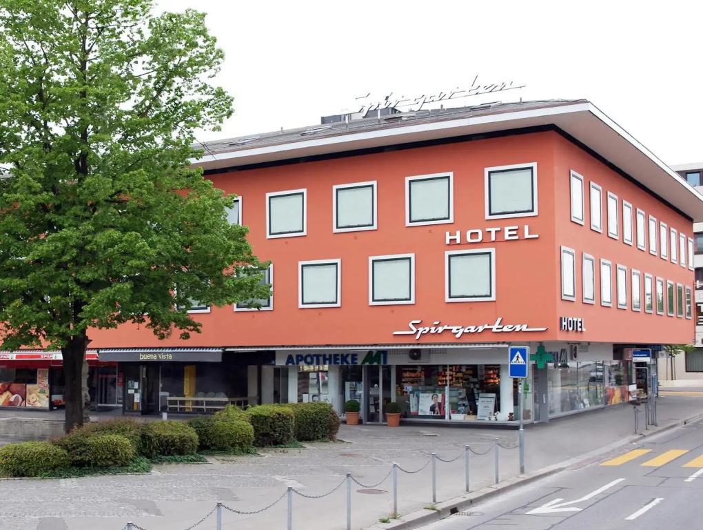 Best Western Hotel Spirgarten Room Type - Standard Queen Room