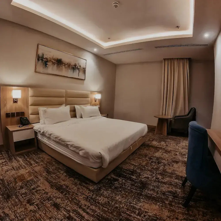 Economy room