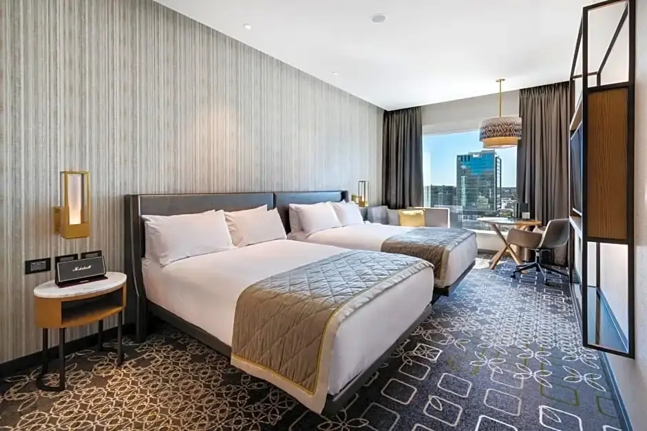 Standard room with city view