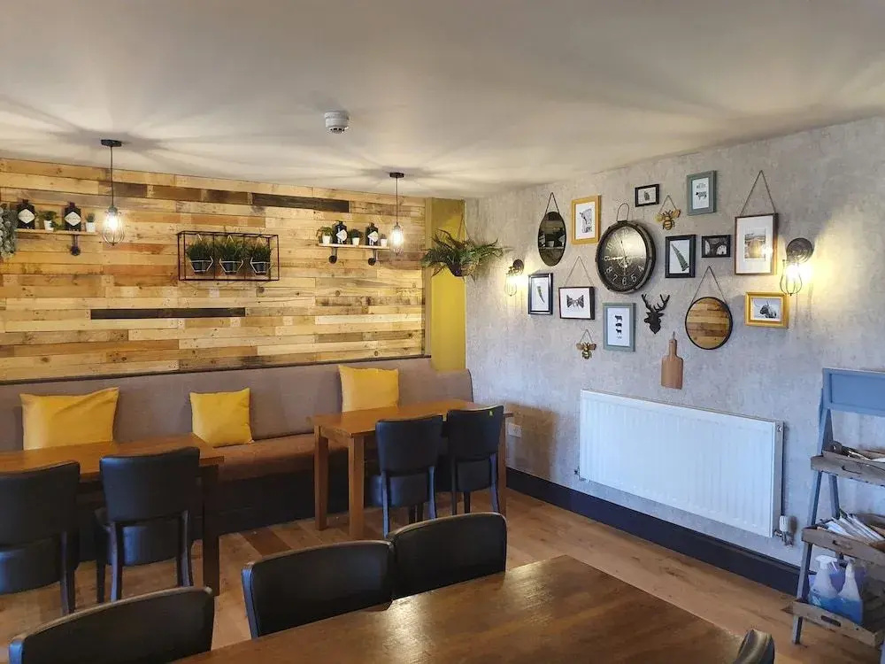 Cuttle Bridge Inn Hotel - Général