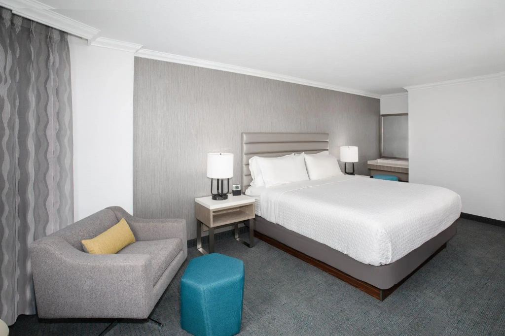 Crowne Plaza Costa Mesa Orange County by IHG - Chambres