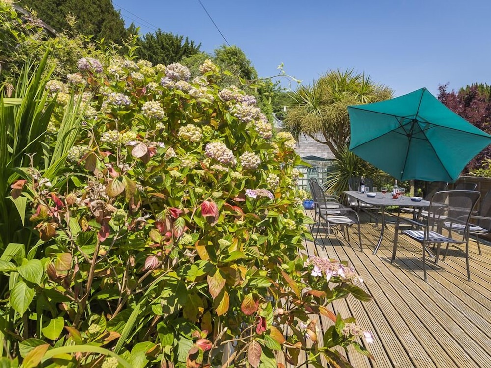Shipwrights — 4