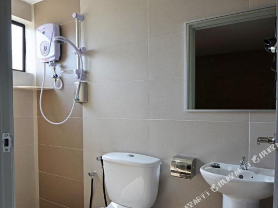 Swiss Cottage Hotel
