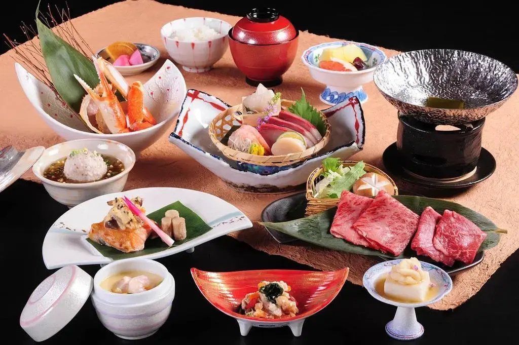 Food & Beverage