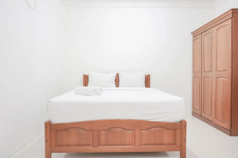 Fully Furnished And Comfy 2Br Apartment At Gajah Mada Mediterania