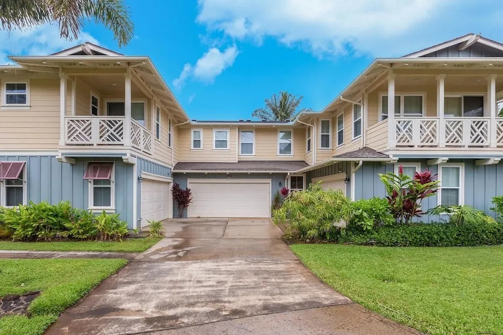 North Shore Kauai Hideaway 2 Bedroom Condo by RedAwning