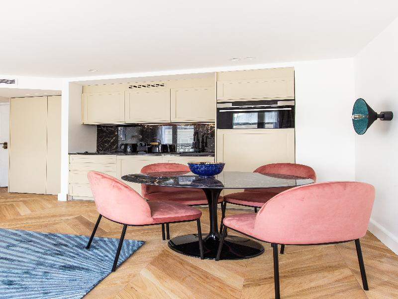 1 Bedroom Quadruple Apartment