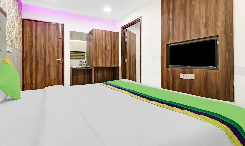 Premium room