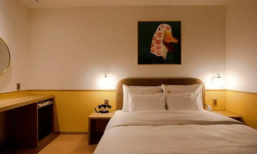 Bedroom