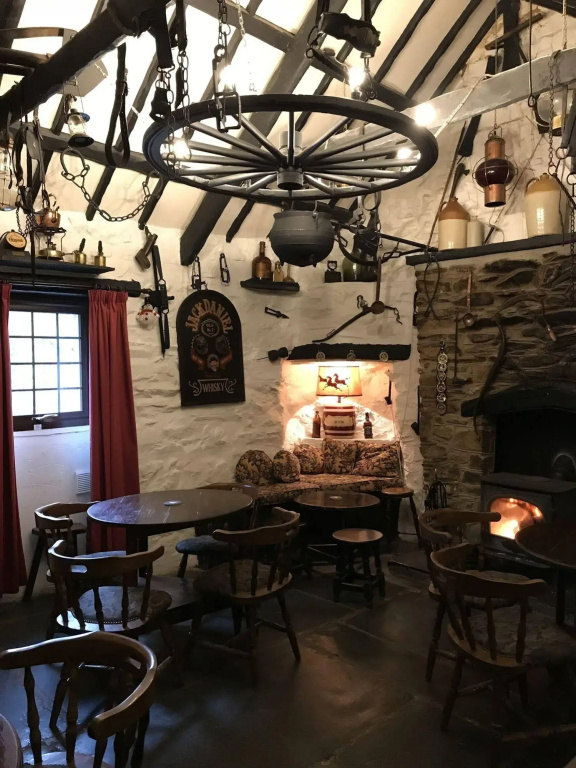 Trewern Arms Hotel - Général