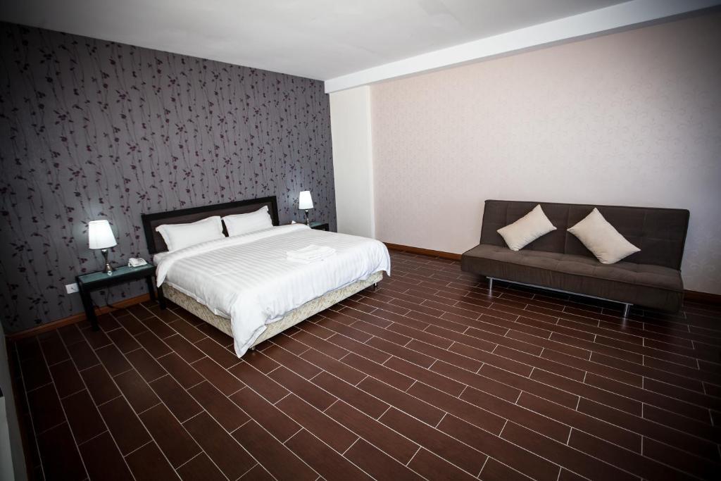 Putatan Platinum Hotel